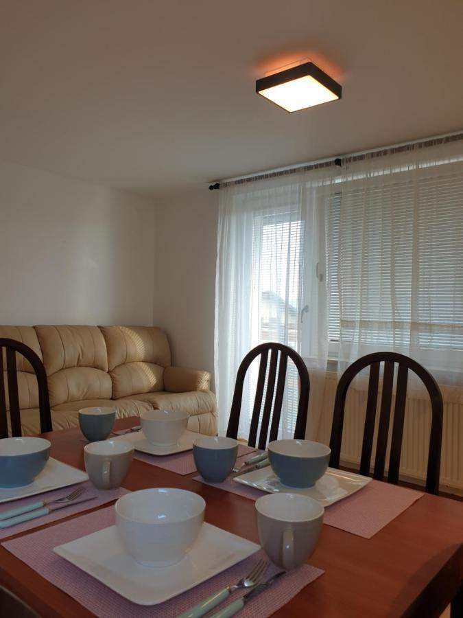 Apartment Barje I ลูบลิยานา ภายนอก รูปภาพ